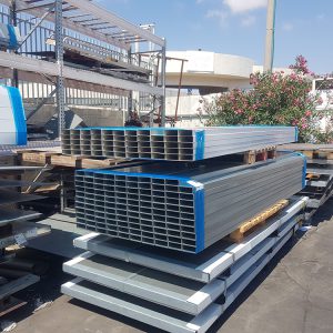 כיפוף 'יואים' ואביזרים לפאנלים